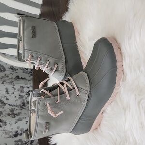 NWOT. Nautica girls Truett duck boot. Sz. 5